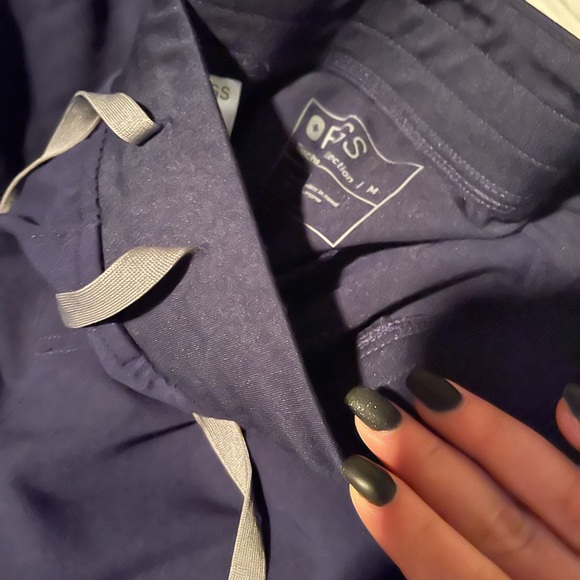 Figs Scrub Set - Picture 2 of 4